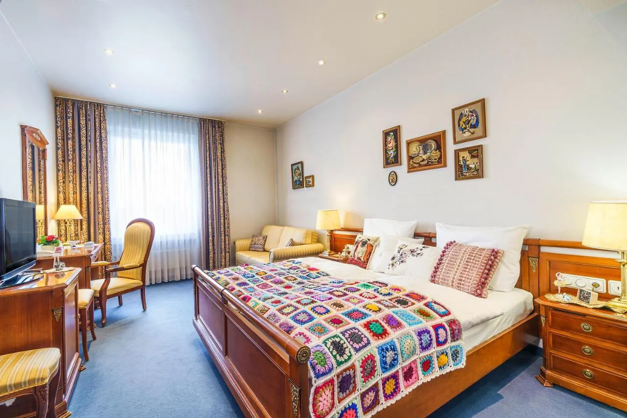 Tante Alma'S Koelner Hotel 3*, Cologne