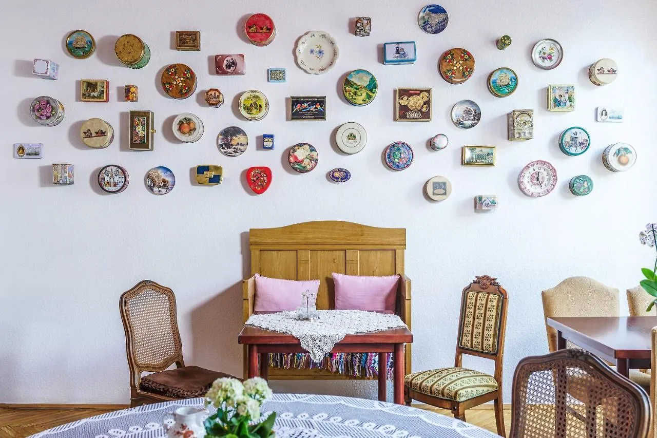 Tante Alma'S Koelner Hotel 3*, Kolín nad Rýnem Německo